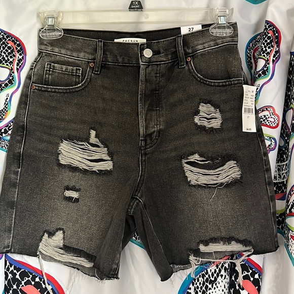 PacSun 27 High Rise Boy Shorts Denim Jean Ripped NWT New With Tags NEW - Picture 1 of 4